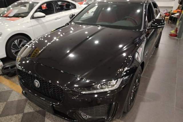 Used Jaguar XEL 2025 2.0T 250 PS R-DYNAMIC 90th Anniversary Edition