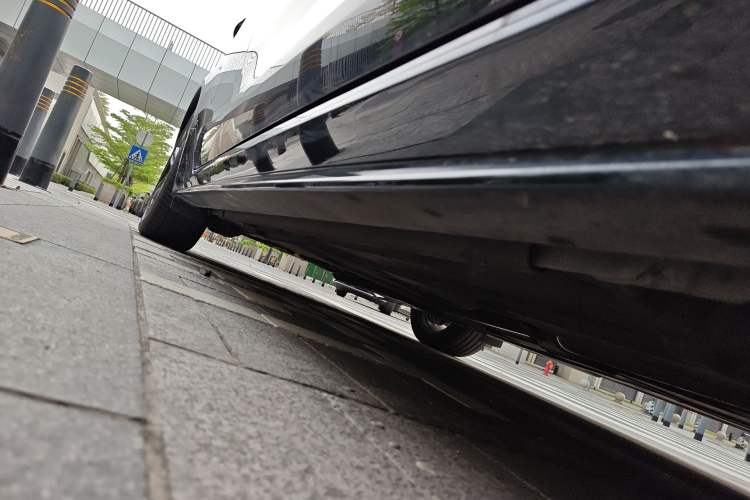 Used Jaguar XEL 2025 2.0T 250 PS R-DYNAMIC 90th Anniversary Edition Chassis Front Right