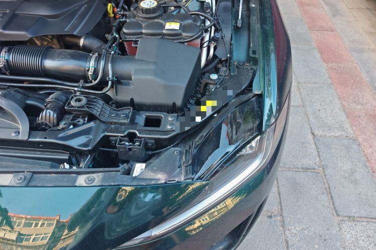 Used Jaguar XEL 2025 2.0T 250 PS R-DYNAMIC 90th Anniversary Edition Engine Bay Left