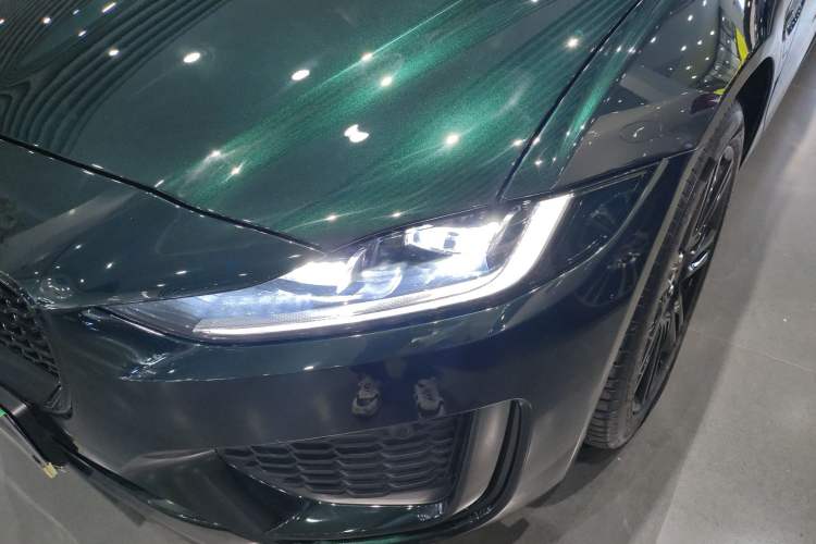 Used Jaguar XEL 2025 2.0T 250 PS R-DYNAMIC 90th Anniversary Edition Left Front Headlight