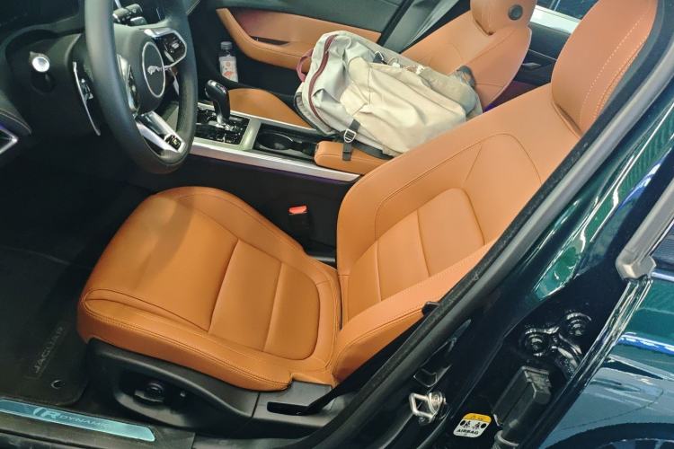 Used Jaguar XEL 2025 2.0T 250 PS R-DYNAMIC 90th Anniversary Edition Left Front Seat
