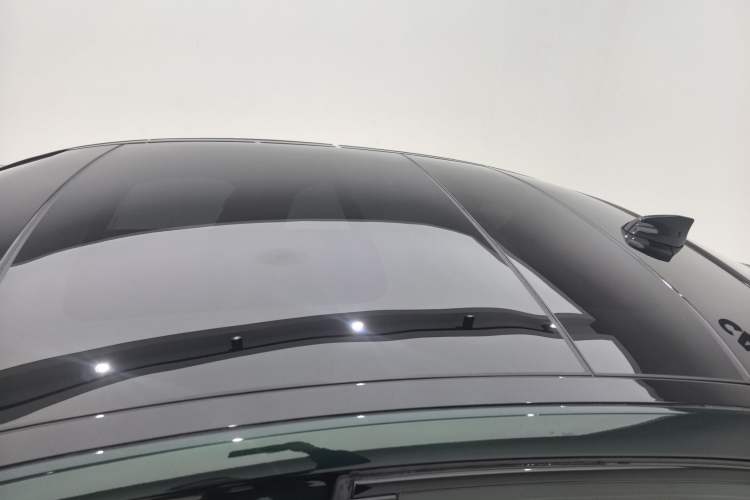 Used Jaguar XEL 2025 2.0T 250 PS R-DYNAMIC 90th Anniversary Edition Roof