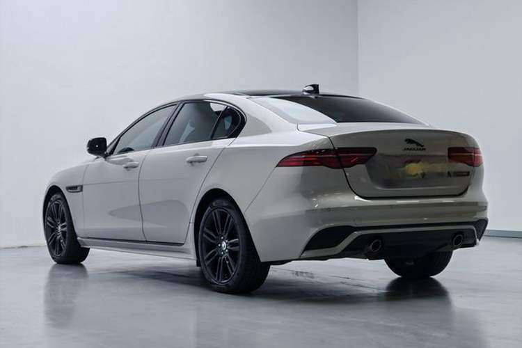 Used Jaguar XEL 2025 2.0T 250 PS R-DYNAMIC 90th Anniversary Edition Exterior 5