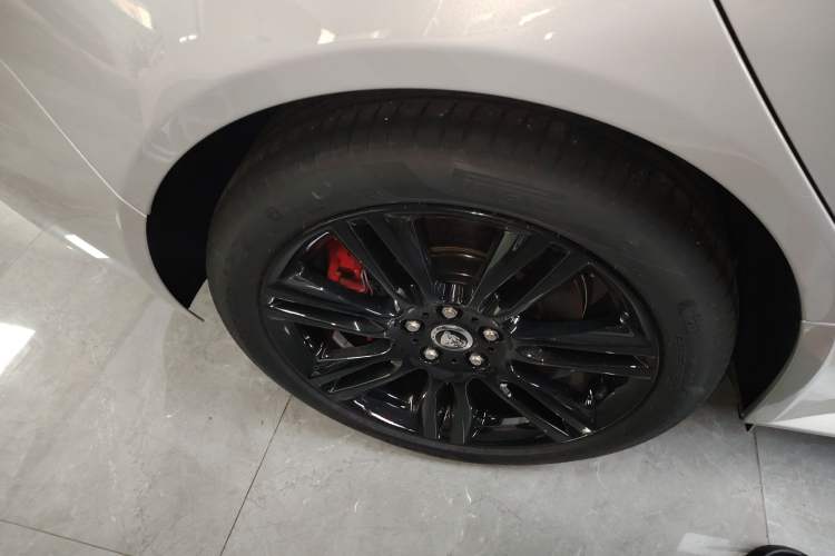 Used Jaguar XEL 2025 2.0T 250 PS R-DYNAMIC 90th Anniversary Edition Exterior 5