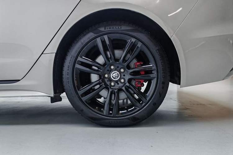 Used Jaguar XEL 2025 2.0T 250 PS R-DYNAMIC 90th Anniversary Edition Exterior 6