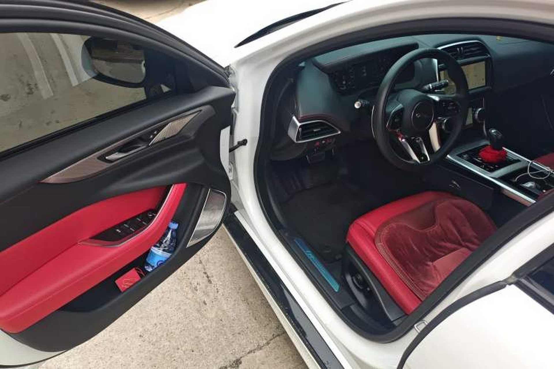 Used Jaguar XEL 2025 2.0T 250 PS R-DYNAMIC 90th Anniversary Edition Driver Seat