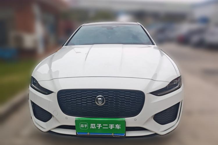 Used Jaguar XEL 2025 2.0T 250 PS R-DYNAMIC 90th Anniversary Edition Front