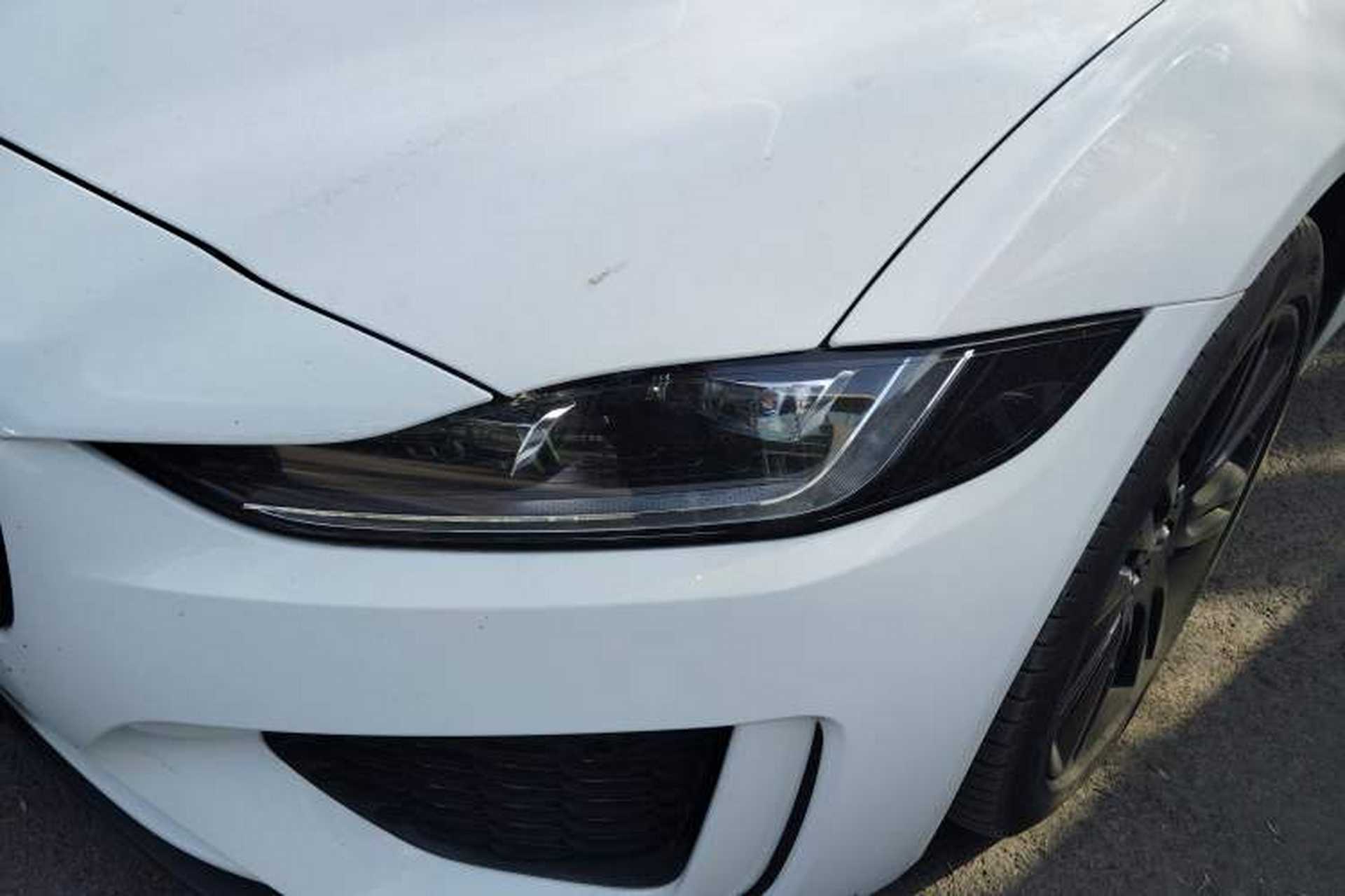 Used Jaguar XEL 2025 2.0T 250 PS R-DYNAMIC 90th Anniversary Edition Left Front Headlight