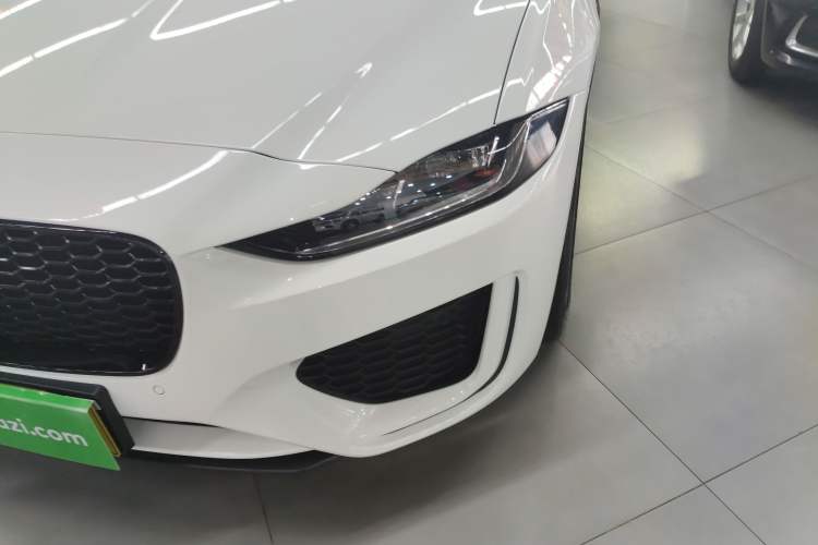 Used Jaguar XEL 2025 2.0T 250 PS R-DYNAMIC 90th Anniversary Edition Left Front Headlight