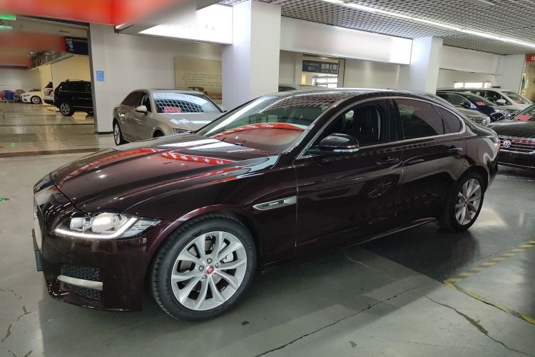 Used Jaguar XF 2016 XF 2.0T Two-Wheel-Drive R-Sport Sport Edition Left Side