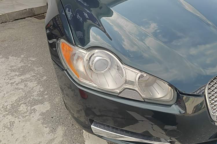 Used Jaguar XF 2008 XF 3.0 V6 Premium Luxury Edition Right Front Headlight