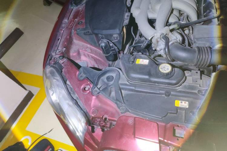 Used Jaguar XF 2008 XF 3.0 V6 Premium Luxury Edition Engine Bay Right
