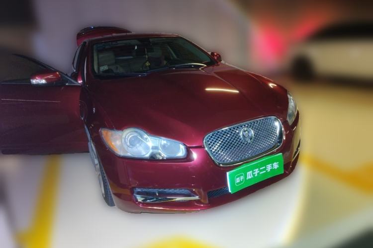 Used Jaguar XF 2008 XF 3.0 V6 Premium Luxury Edition Front Right 45 Deg