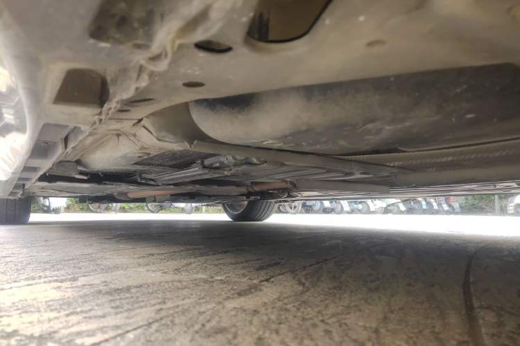 Used Jaguar XF 2009 XF 3.0L V6 Luxury Edition Chassis Rear Left