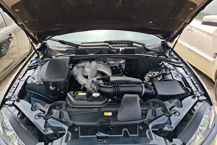 Used Jaguar XF 2009 XF 3.0L V6 Luxury Edition Engine Bay