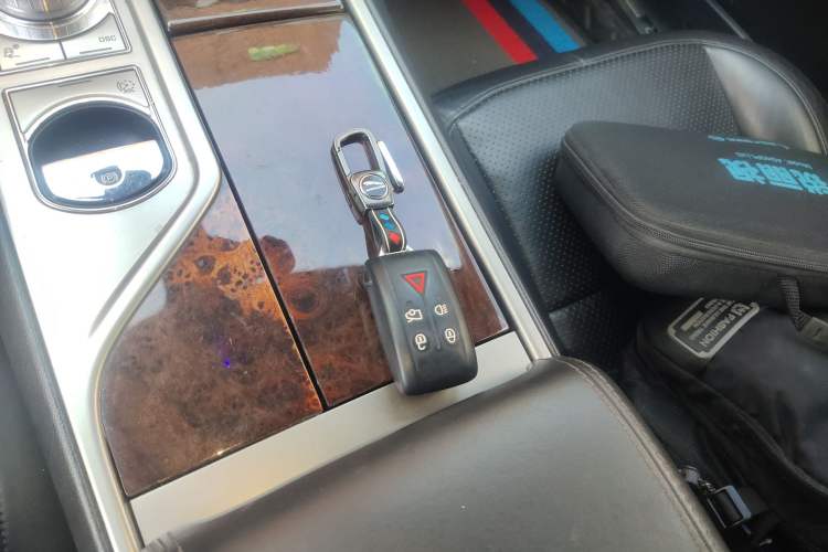 Used Jaguar XF 2009 XF 3.0L V6 Luxury Edition Vehicle Key