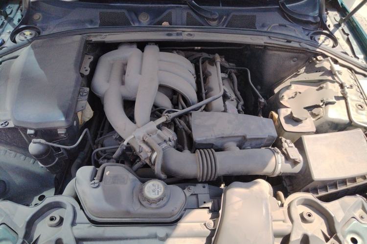 Used Jaguar XF 2009 XF 3.0L V6 Luxury Edition Engine Bay