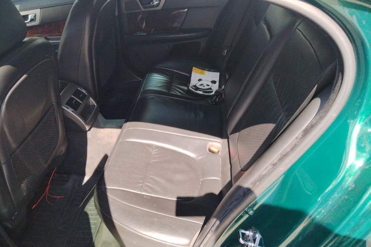 Used Jaguar XF 2009 XF 3.0L V6 Luxury Edition Left Rear Seat