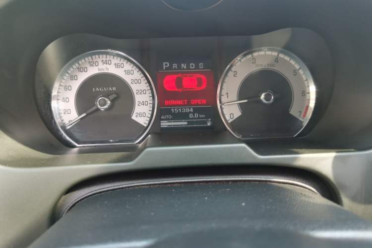 Used Jaguar XF 2009 XF 4.2 SV8 Supercharged Edition Odometer Close Up