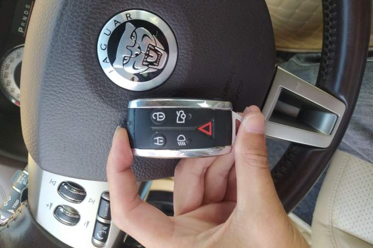 Used Jaguar XF 2009 XF 3.0L V6 Luxury Edition Vehicle Key