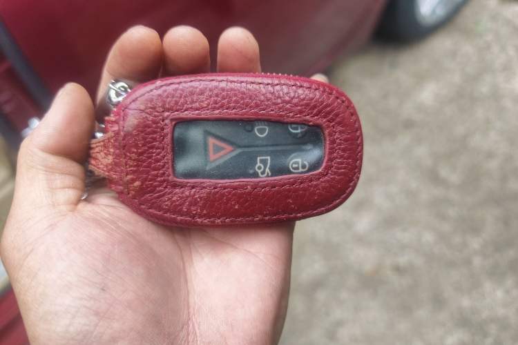 Used Jaguar XF 2009 XF 3.0L V6 Luxury Edition Vehicle Key