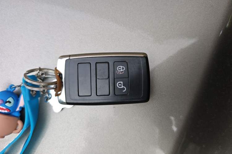 Used Jaguar XF 2009 XF 3.0L V6 Luxury Edition Vehicle Key