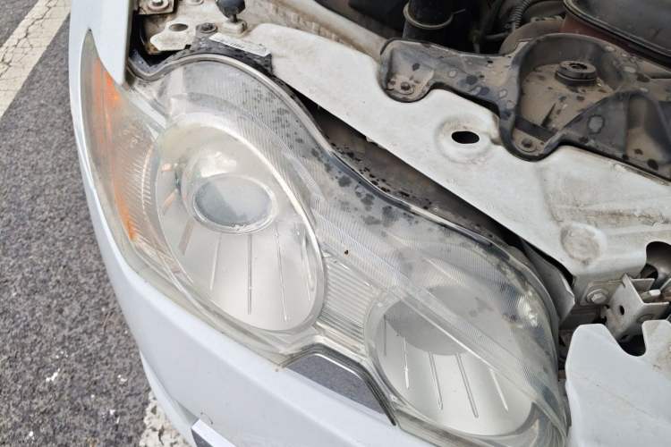 Used Jaguar XF 2011 XF 3.0 V6 75th Anniversary Edition Right Front Headlight