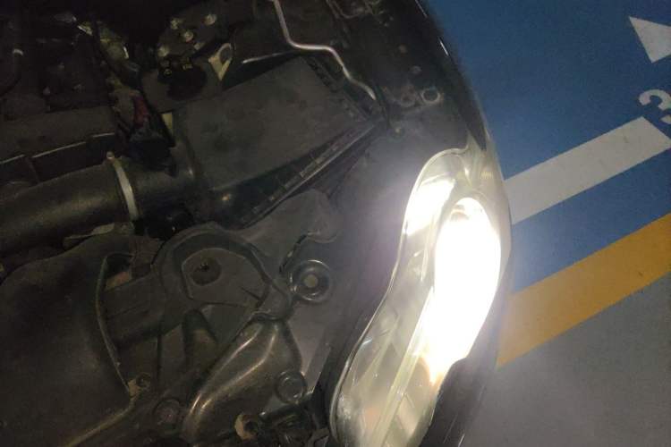 Used Jaguar XF 2012 XF 3.0L V6 Luxury Edition Engine Bay Left