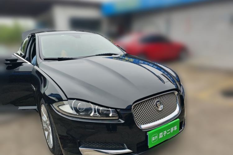 Used Jaguar XF 2012 XF 3.0L V6 Luxury Edition Front Right 45 Deg
