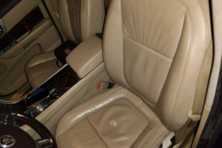 Used Jaguar XF 2012 XF 3.0L V6 Luxury Edition Left Front Seat