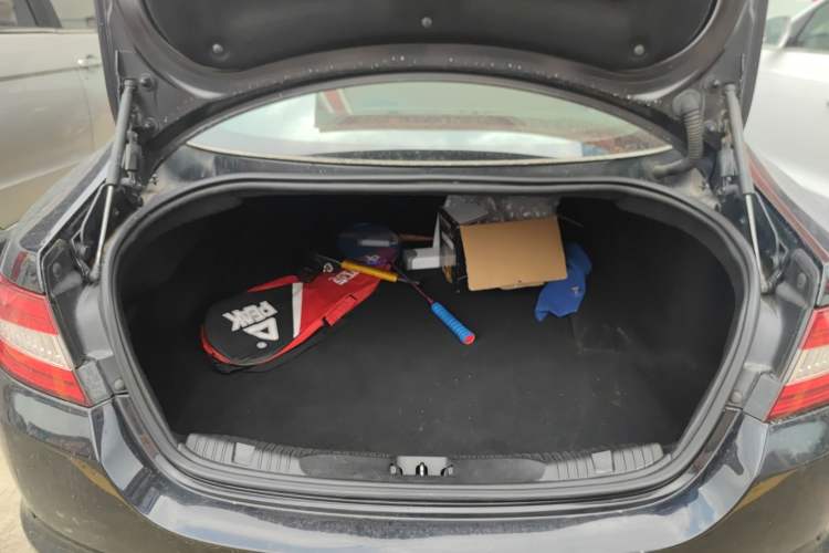 Used Jaguar XF 2012 XF 3.0L V6 Prestige Edition Trunk