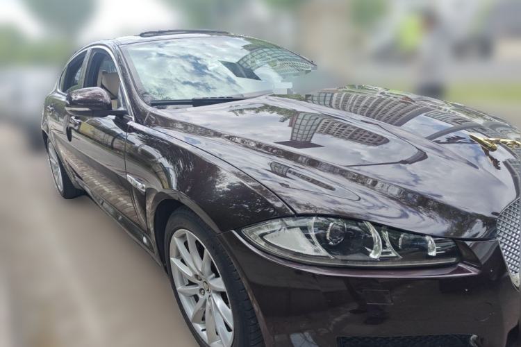 Used Jaguar XF 2012 XF 3.0L V6 London Limited Edition Front Right 45 Deg