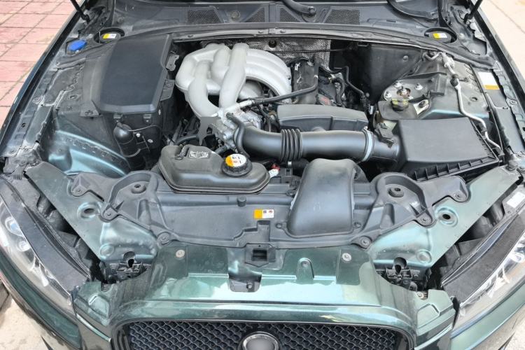 Used Jaguar XF 2012 XF 3.0L V6 Prestige Edition Engine Bay