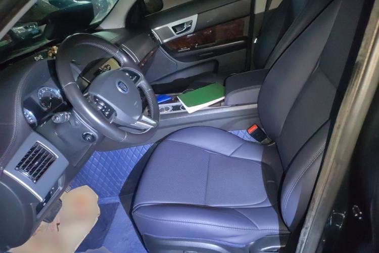 Used Jaguar XF 2012 XF 3.0L V6 Luxury Edition Left Front Seat