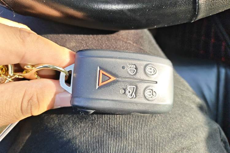 Used Jaguar XF 2012 XF 3.0L V6 Luxury Edition Vehicle Key