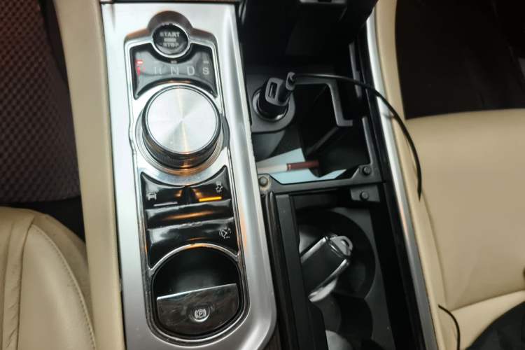 Used Jaguar XF 2012 XF 3.0L V6 Prestige Edition Gear Lever