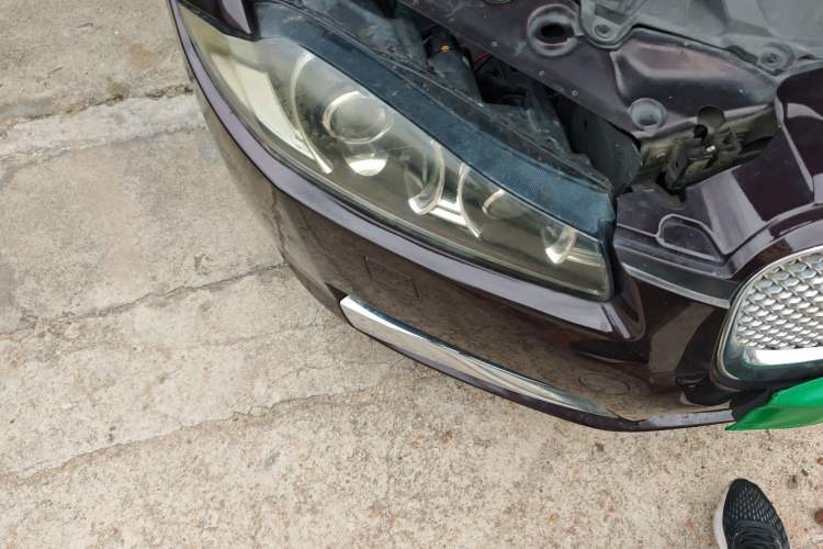 Used Jaguar XF 2012 XF 3.0L V6 Prestige Edition Right Front Headlight