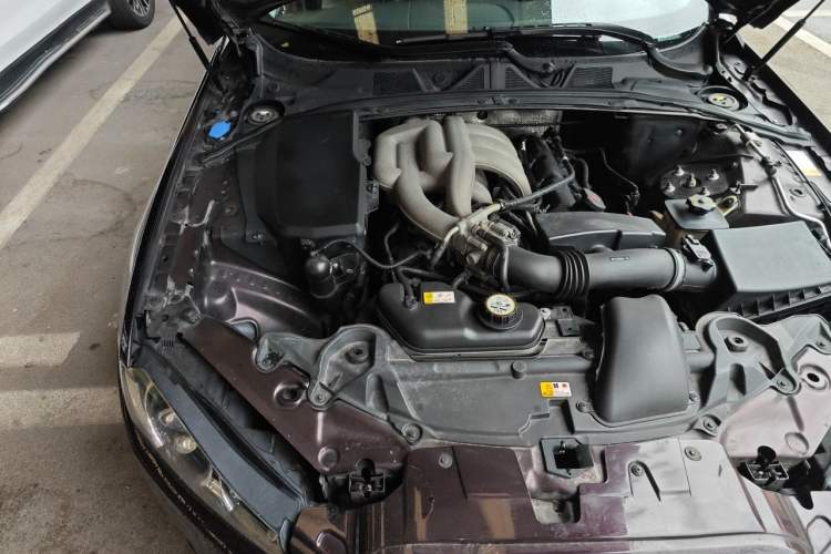 Used Jaguar XF 2012 XF 3.0L V6 Luxury Edition Engine Bay Right
