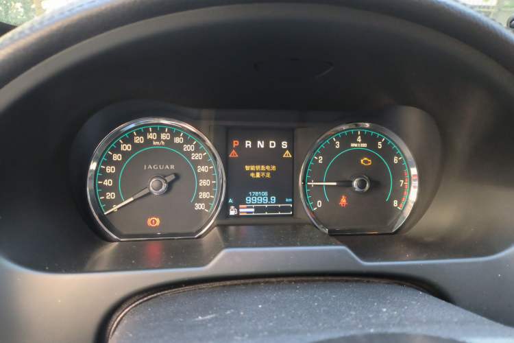 Used Jaguar XF 2012 XF 3.0L V6 Prestige Edition Instrument Cluster