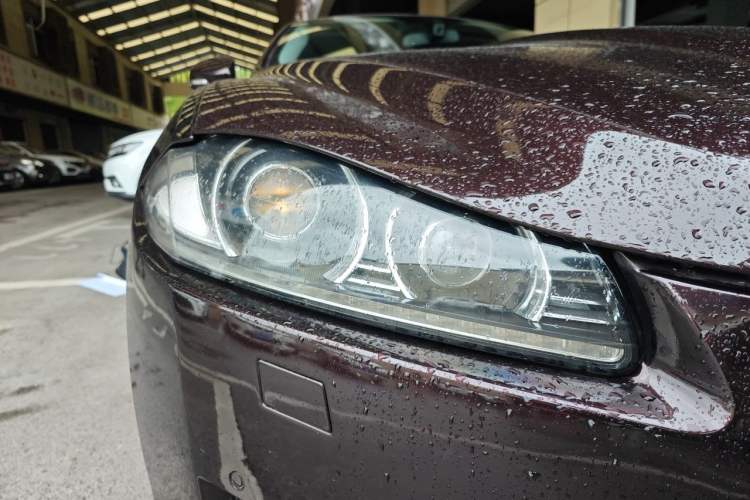Used Jaguar XF 2012 XF 3.0L V6 Luxury Edition Right Front Headlight