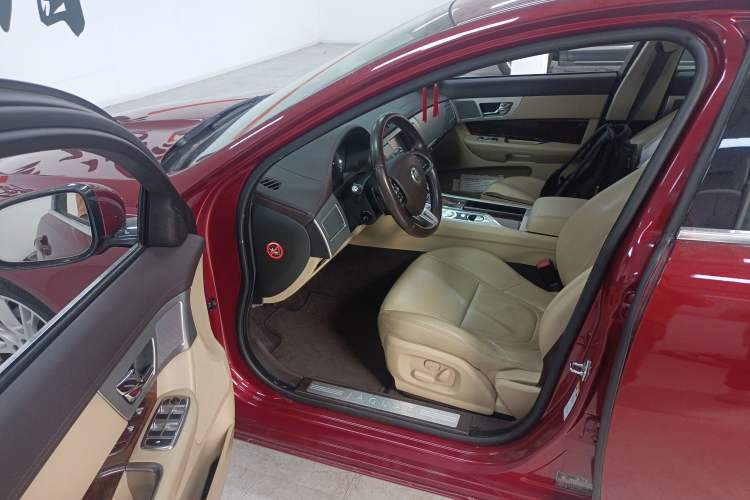 Used Jaguar XF 2012 XF 3.0L V6 Luxury Edition Driver Seat