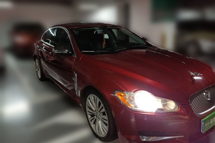 Used Jaguar XF 2012 XF 3.0L V6 Luxury Edition Front Right 45 Deg