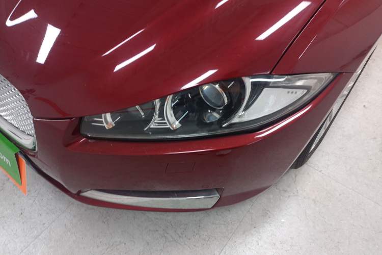 Used Jaguar XF 2012 XF 3.0L V6 Luxury Edition Left Front Headlight