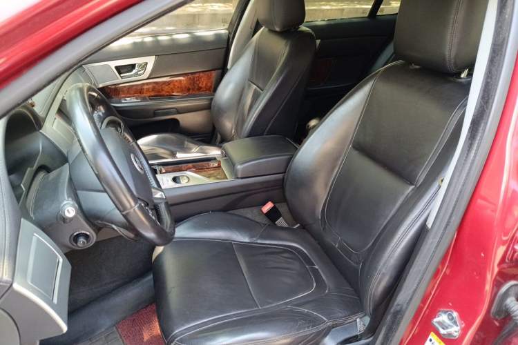 Used Jaguar XF 2012 XF 3.0L V6 Luxury Edition Left Front Seat