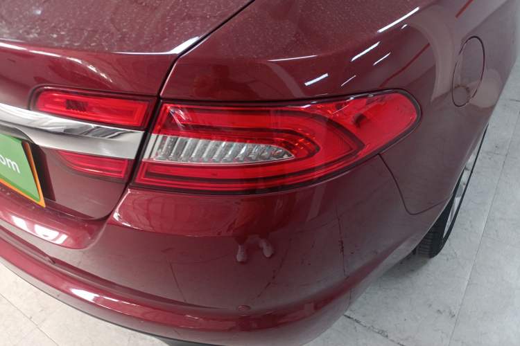 Used Jaguar XF 2012 XF 3.0L V6 Luxury Edition Right Rear Taillight