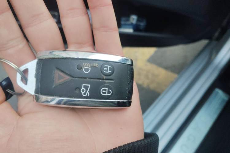 Used Jaguar XF 2012 XF 3.0L V6 Luxury Edition Vehicle Key