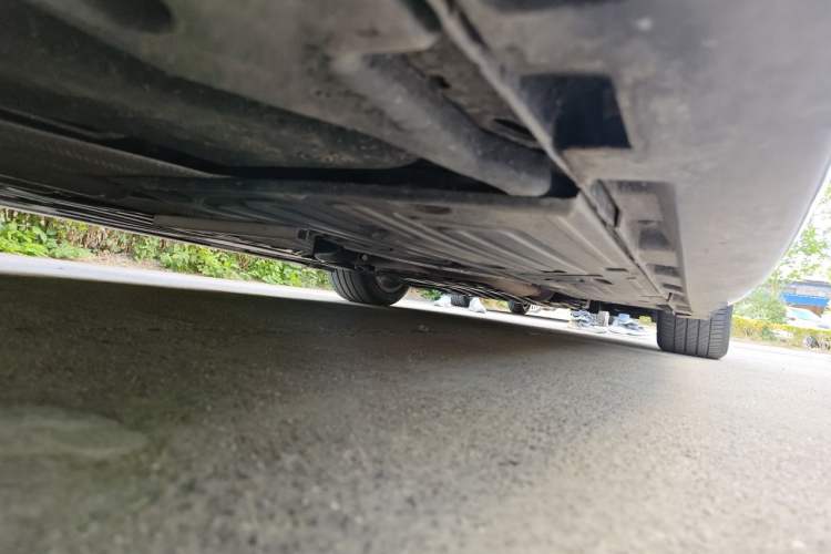 Used Jaguar XF 2013 XF 3.0 SC Luxury Edition Chassis Rear Right