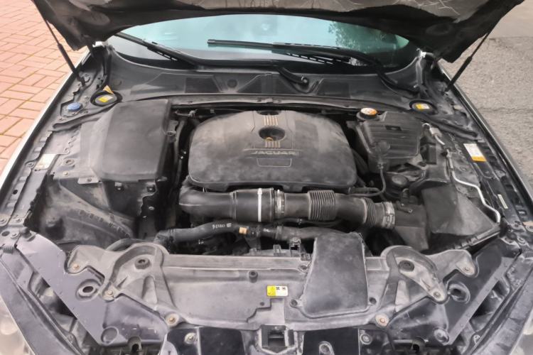 Used Jaguar XF 2013 XF 2.0T Luxury Edition Engine Bay