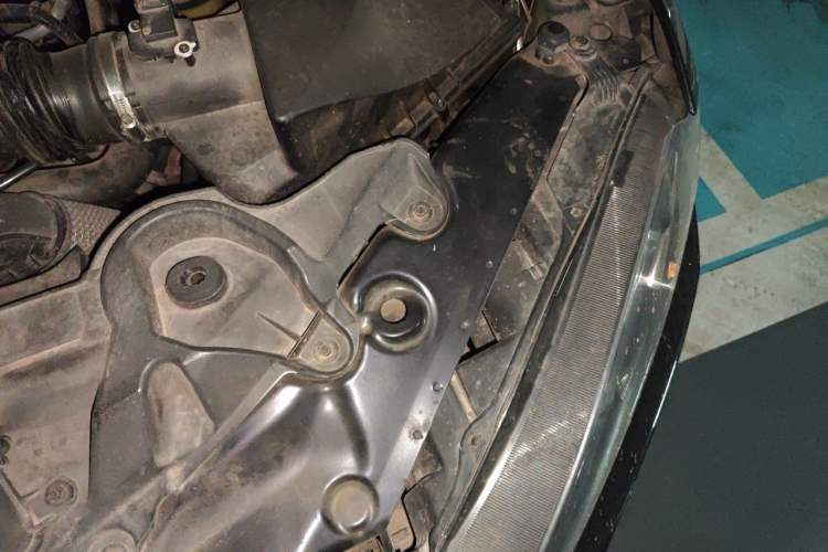 Used Jaguar XF 2013 XF 2.0T Cambridge Limited Edition Engine Bay Left