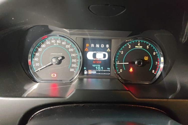 Used Jaguar XF 2013 XF 2.0T Luxury Edition Instrument Cluster
